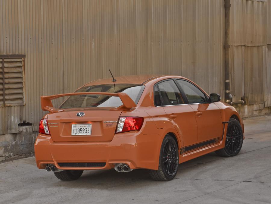 Subaru Impreza WRX STi 2013 года  (US) (фото 32 из 40)